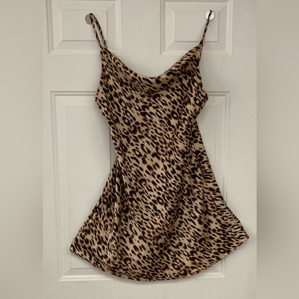 🖤🤎Cotton Candy LA Beige and Black Lepard Print Dress